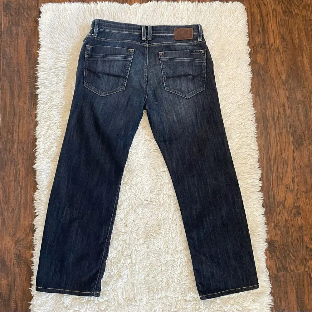 Mavi Zach Straight Tag tailored, now 34X27 Dark Blue, snug waist, loose leg
